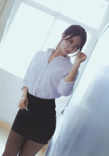 2017年日本人气av女星_720手机免费观看完整