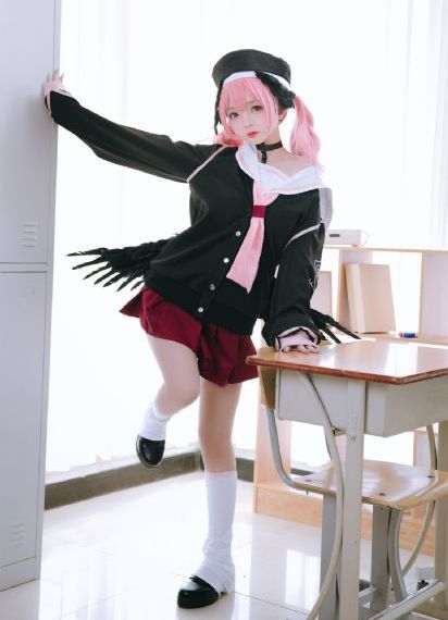 欧美肌肉男模视频_BD韩语电影全集观看
